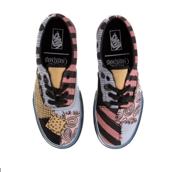 Vans x Disney’s Nightmare Before Christmas Sally Creepers - Picture 2 of 7